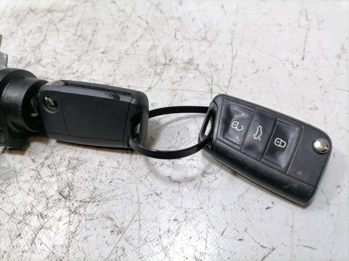 Seat Leon 5F original Z&uuml;ndschloss mit Schl&uuml;ssel Bj.2015